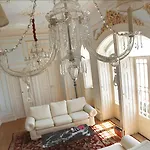 Palacete Chafariz Del Rei - By Unlock